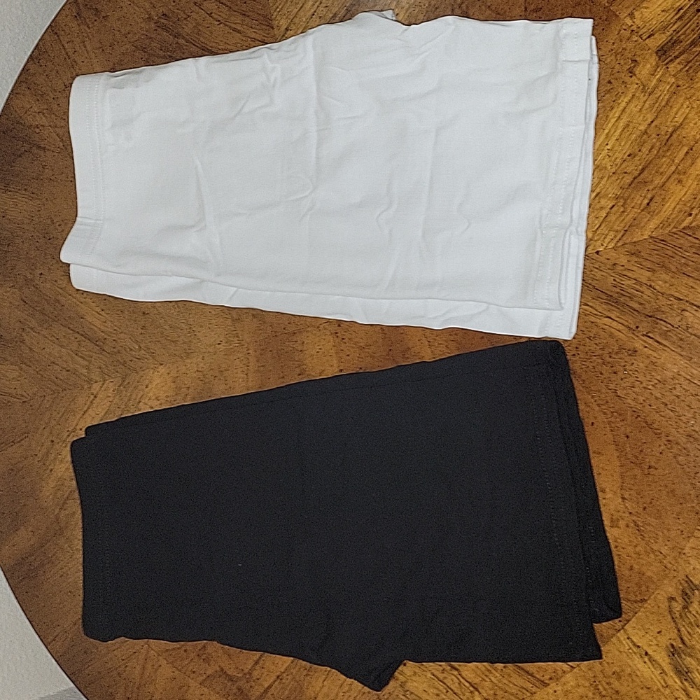 Wonder Nation 2-pk Girls Playground Shorts, L (10-12), White,Black, New
